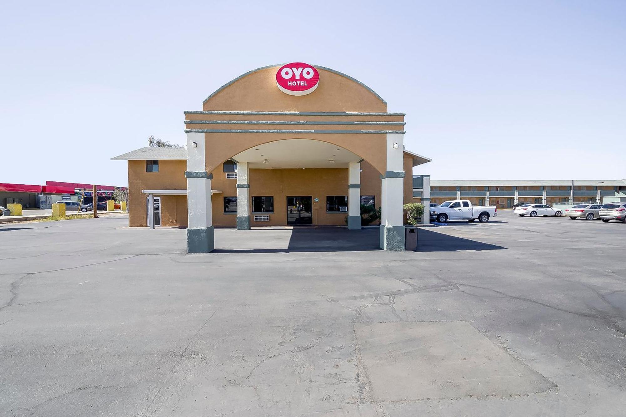 Oyo Hotel Eloy Casa Grande Near I-10 Exterior photo
