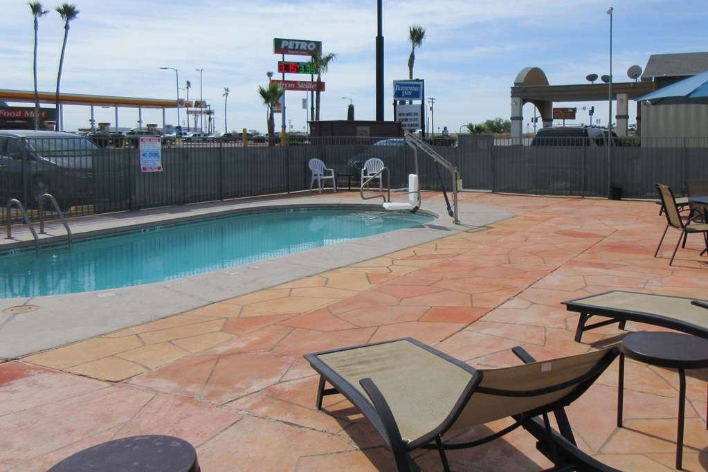 Oyo Hotel Eloy Casa Grande Near I-10 Facilities photo